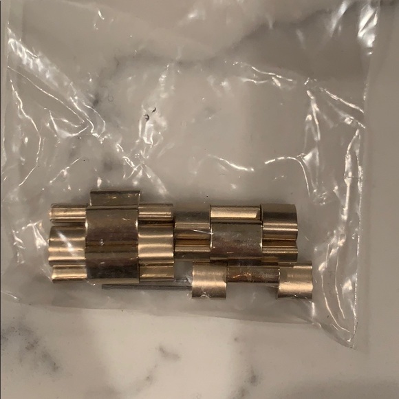 Watch - Picture 7 of 8